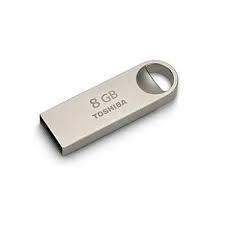 فلش toshiba 8g u401